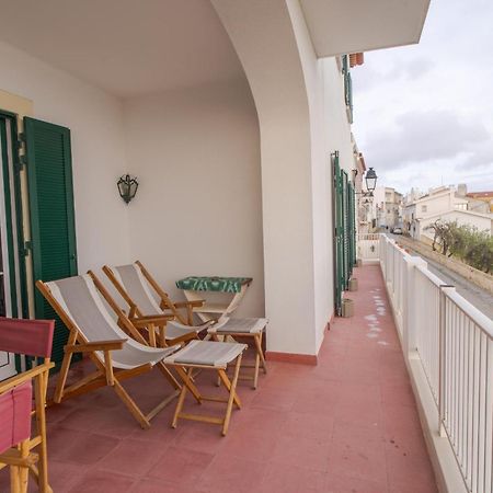 Апартаменты Manas Coliving Сииниш Экстерьер фото