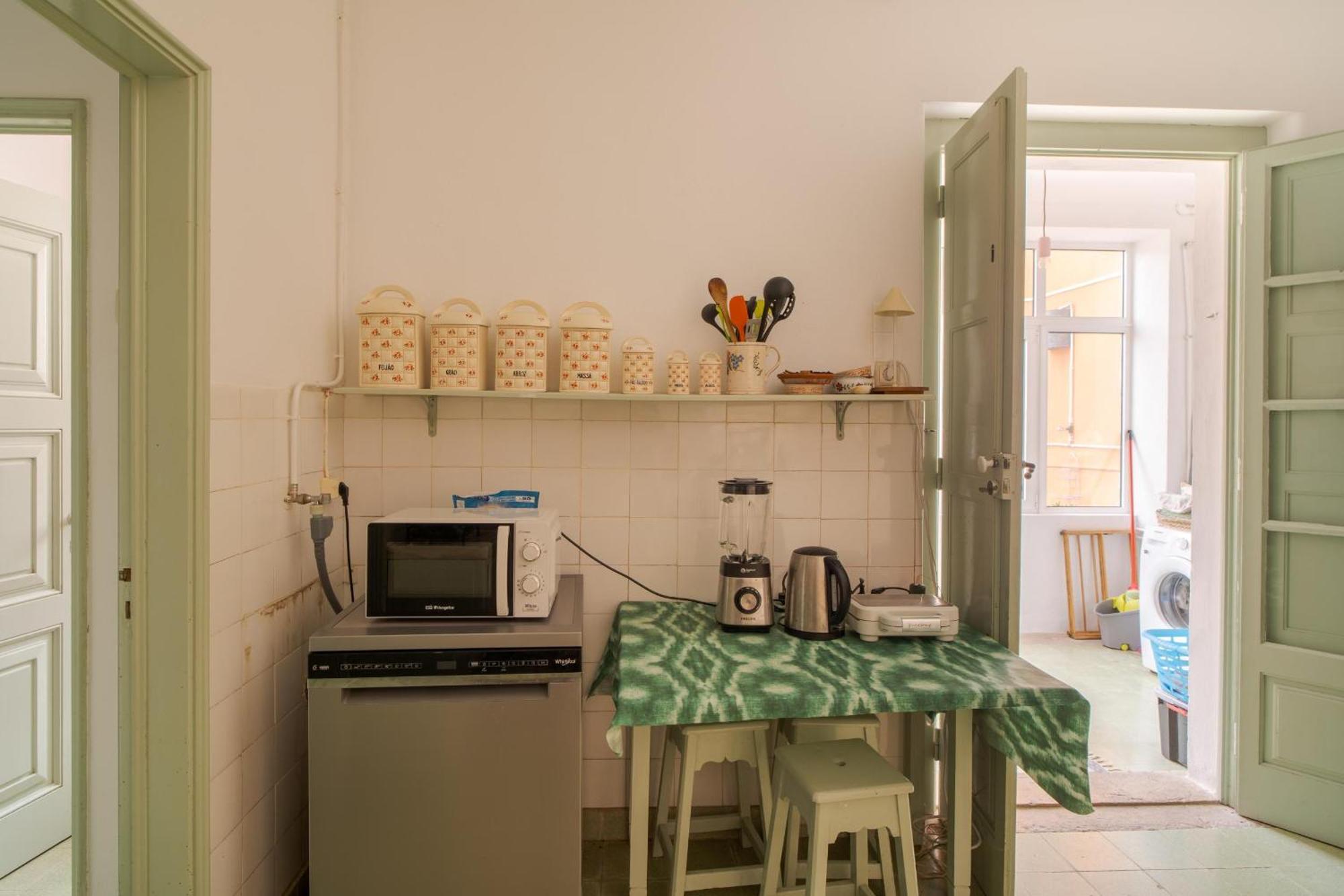 Апартаменты Manas Coliving Сииниш Экстерьер фото