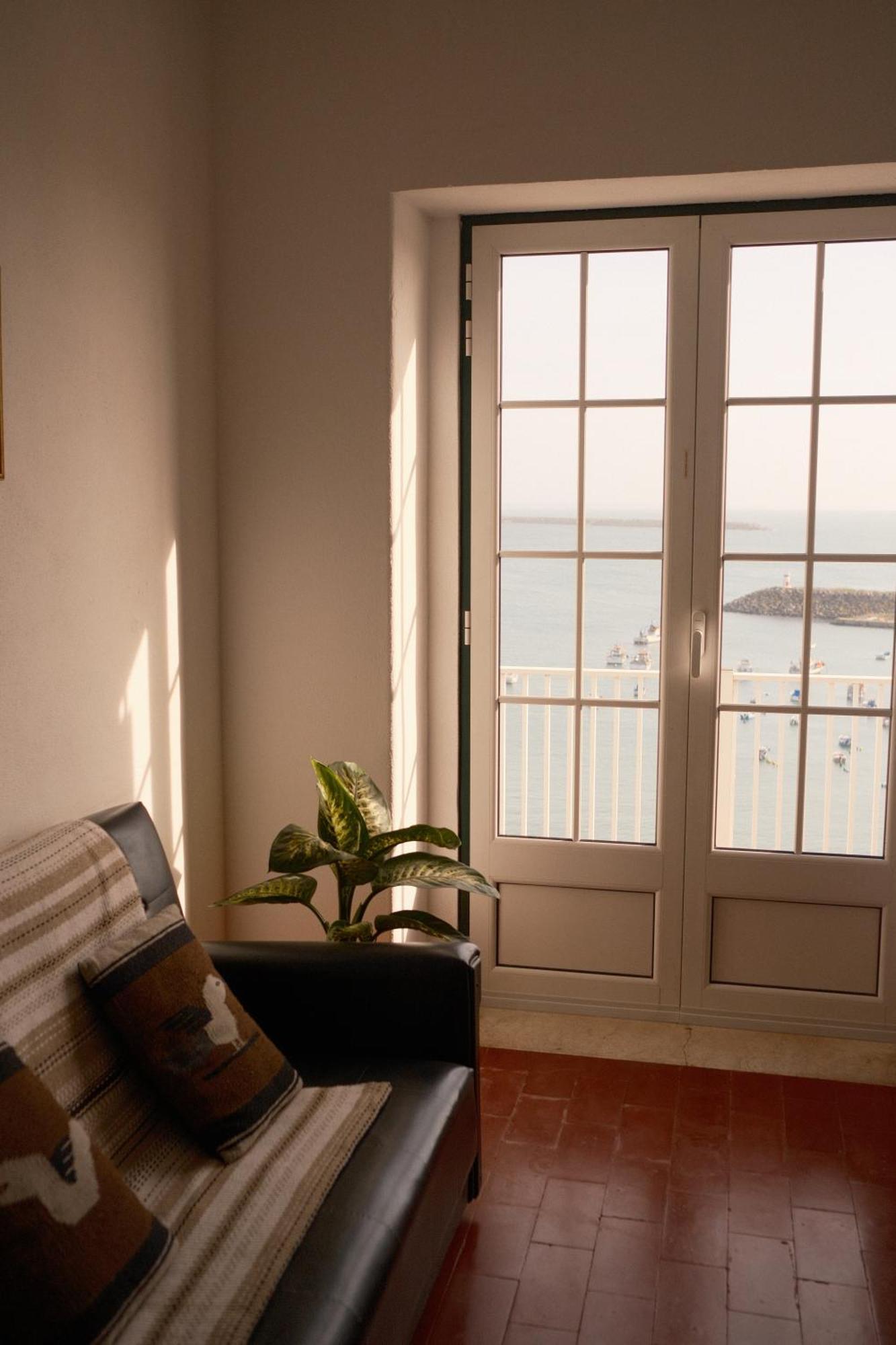 Апартаменты Manas Coliving Сииниш Экстерьер фото