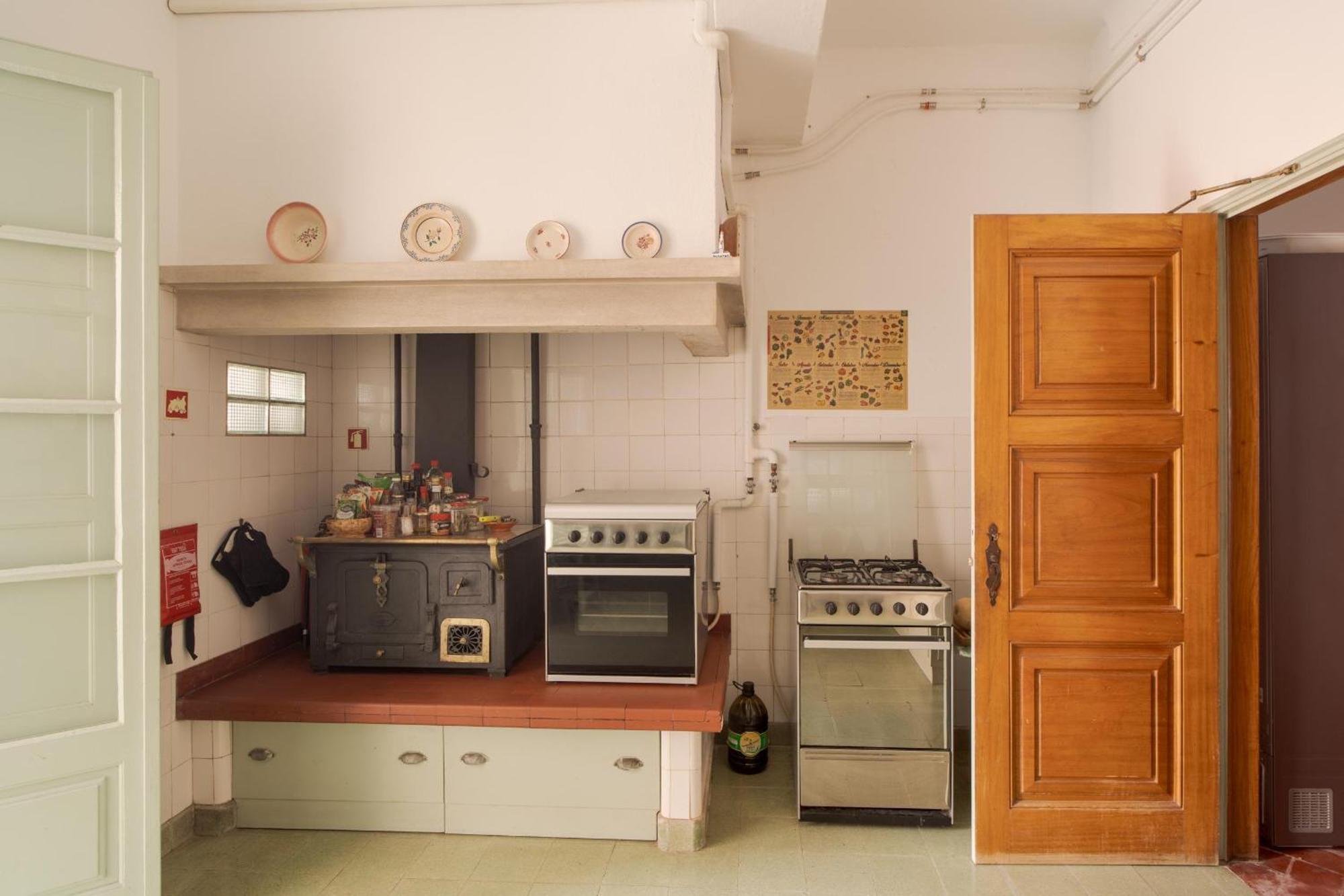 Апартаменты Manas Coliving Сииниш Экстерьер фото